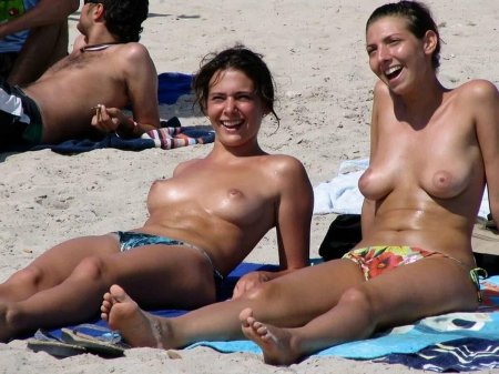 Fucking girls topless beach
