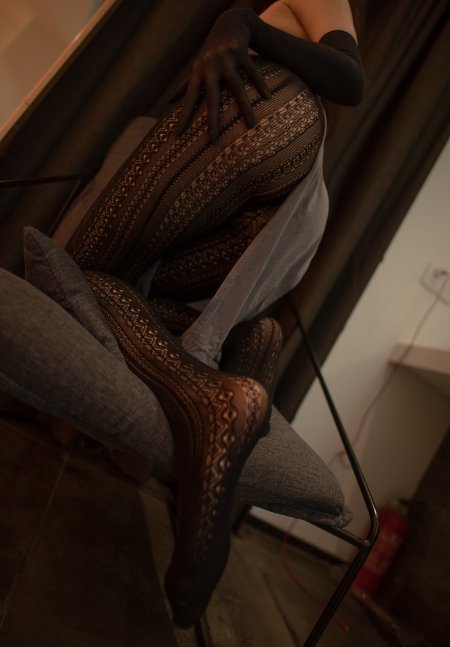 Pussy girls in stockings