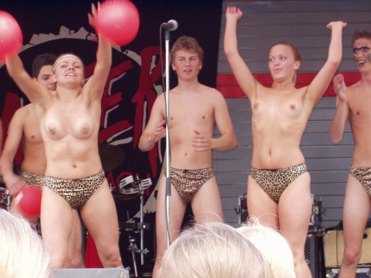 конкурсы с голыми женщинами i фото 64