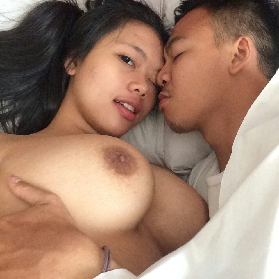 Indonesian Dark Nipples - Indonesia Big Tits Porn - 44 porn photo