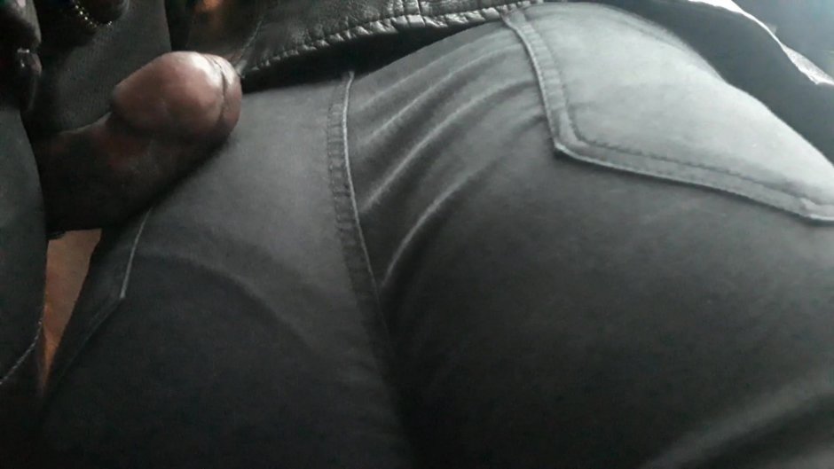 Encoxada_cum_big_asses_concert_14_omg_culasos