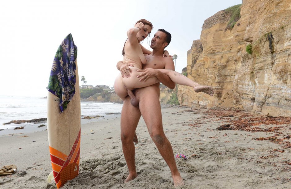 Fucking on a surfing board
