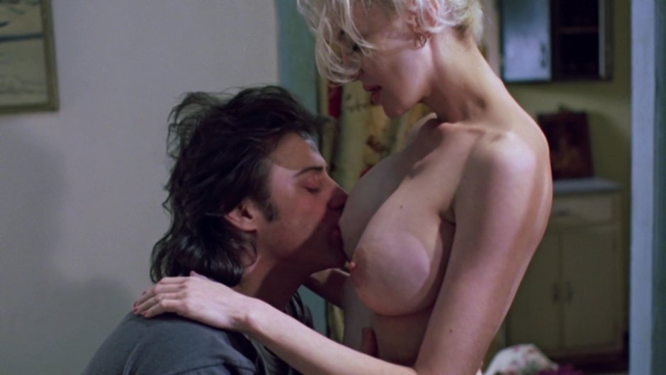 Anna Levine-Tompson naked