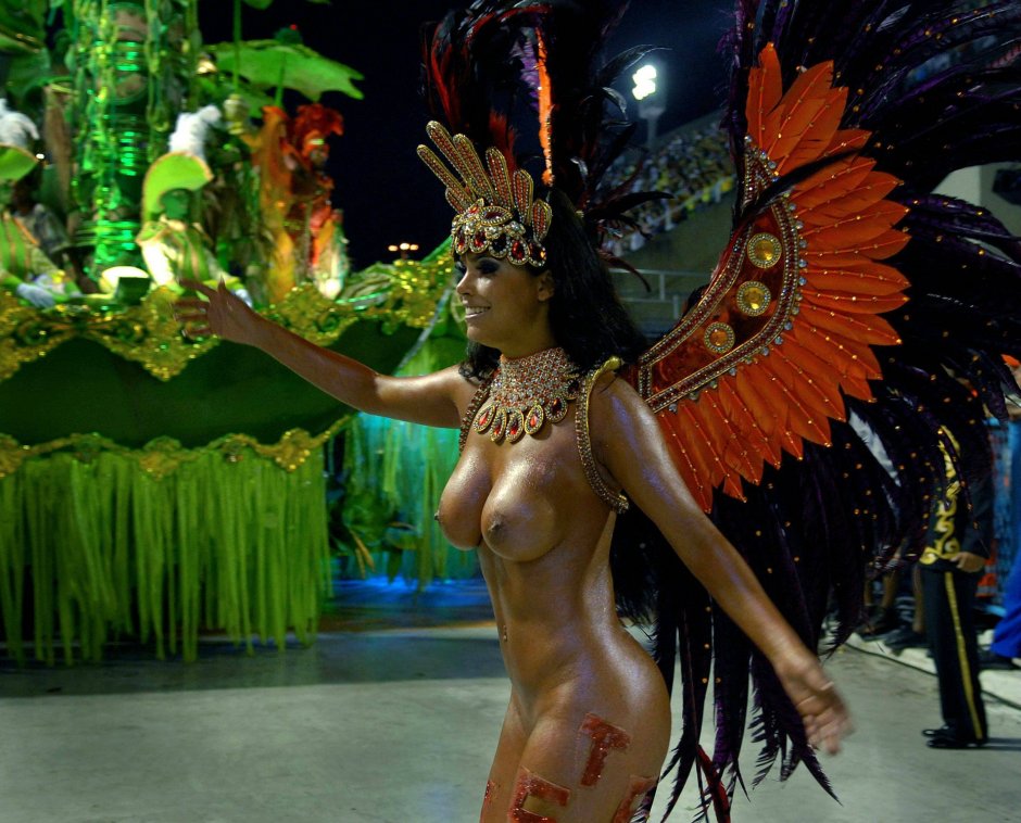 Orgy on the Brazilian carnival