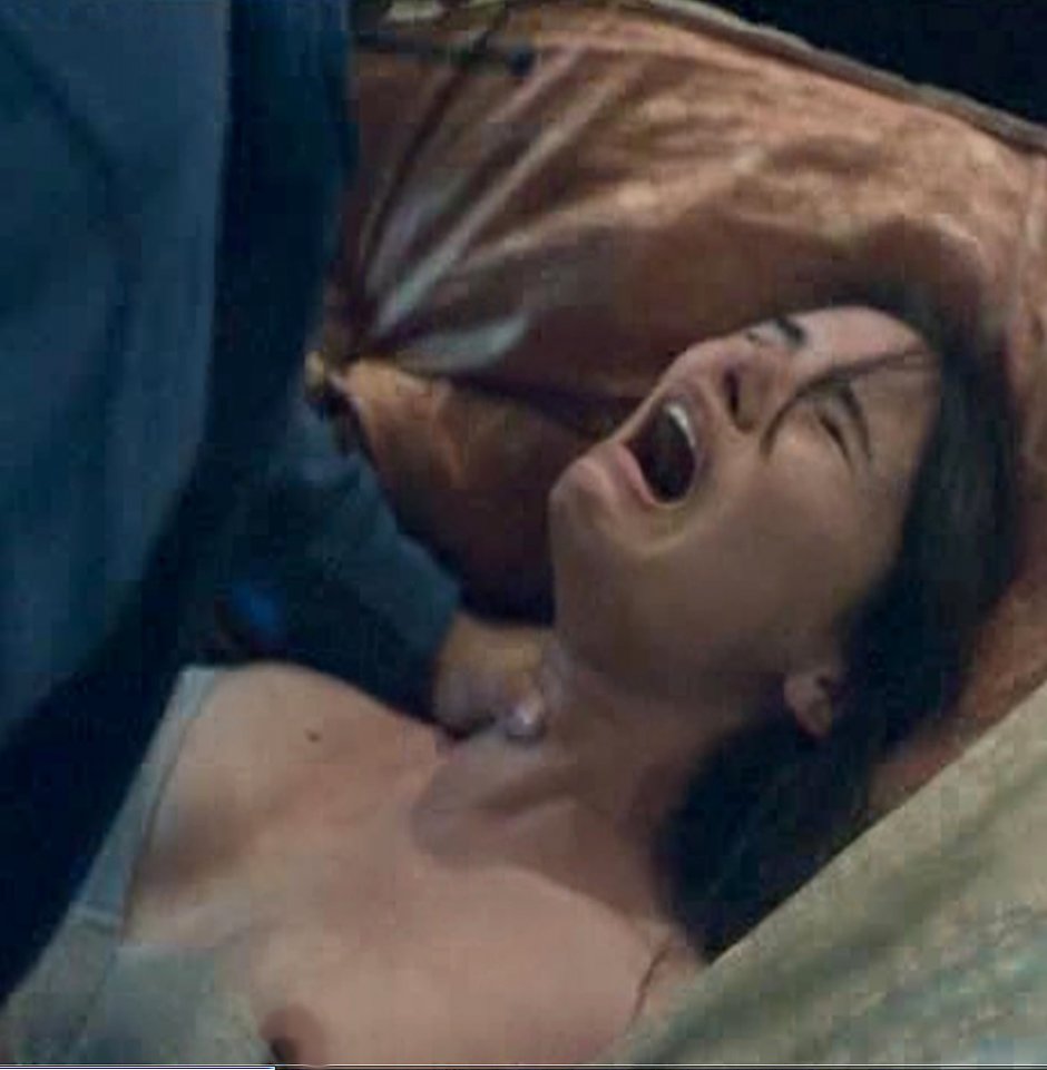 Sarah Malakul Lane Vagina