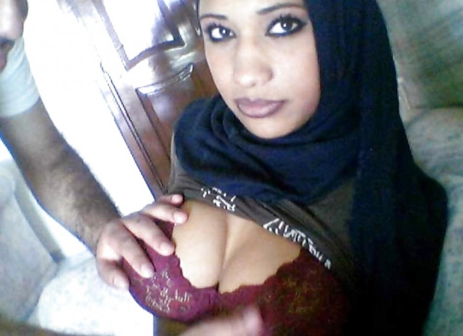 Muslim girls with big tits