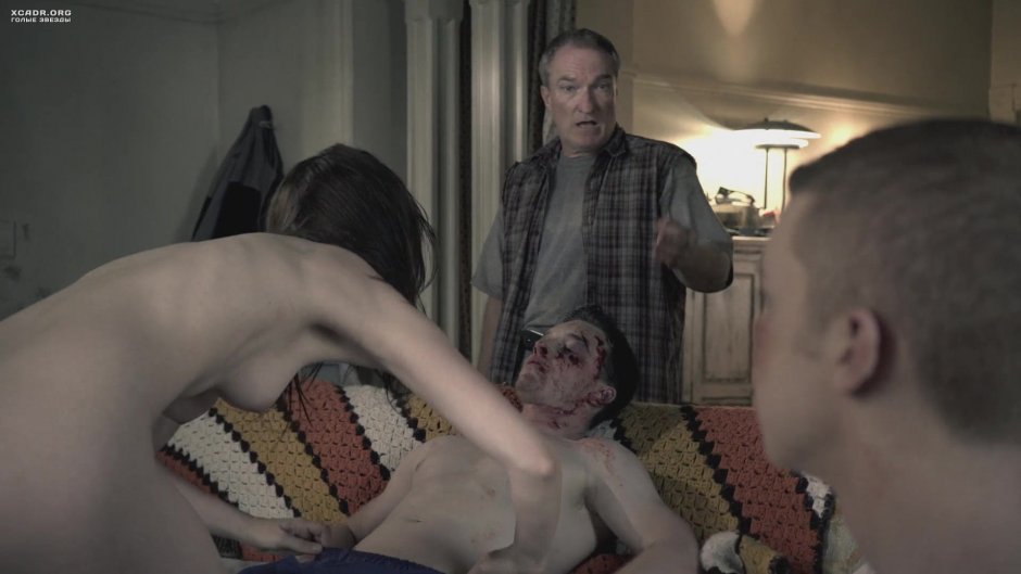 Emma Grinwell shameless naked