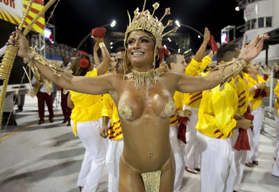 Renata Frisson on a carnival