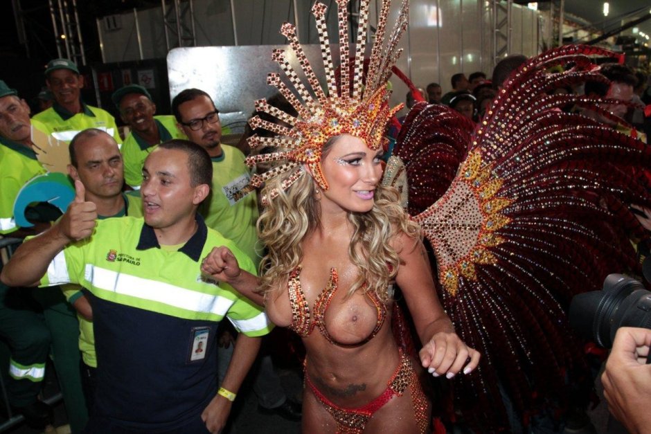Andrea Martins Brazili Carnival Naked