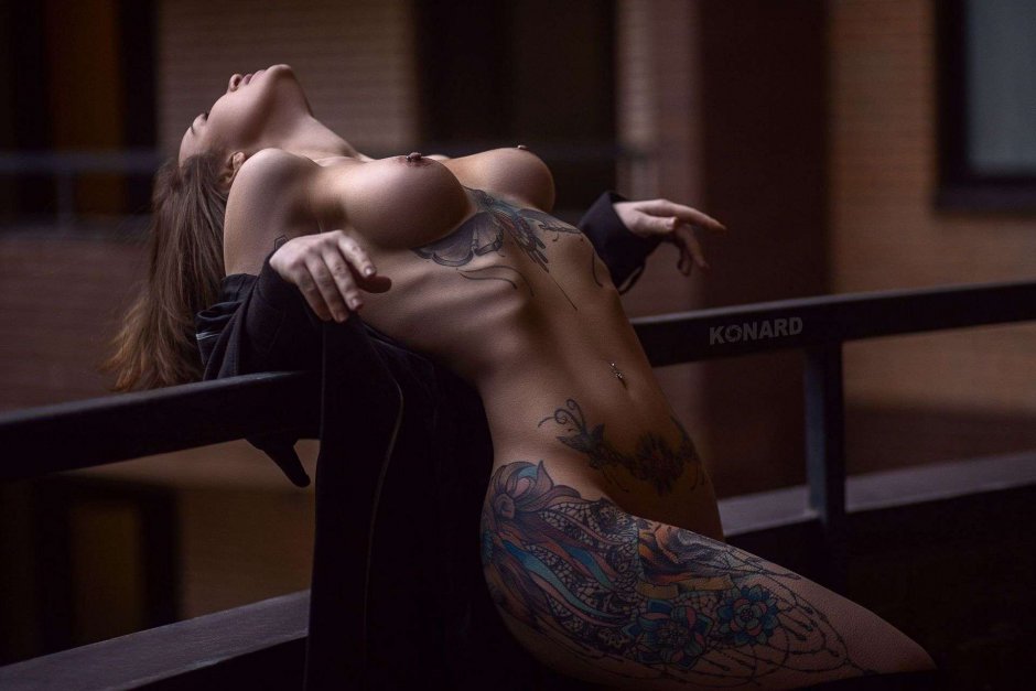 Anastasia Sneyova Nude model