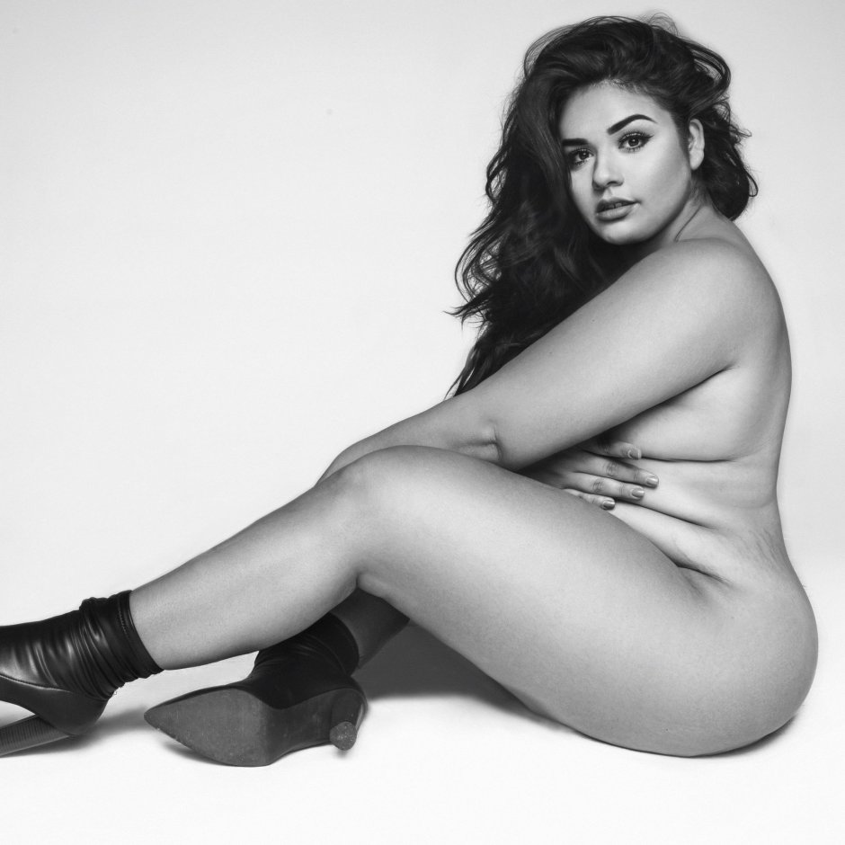 Michelle Mendes Plus saz nude
