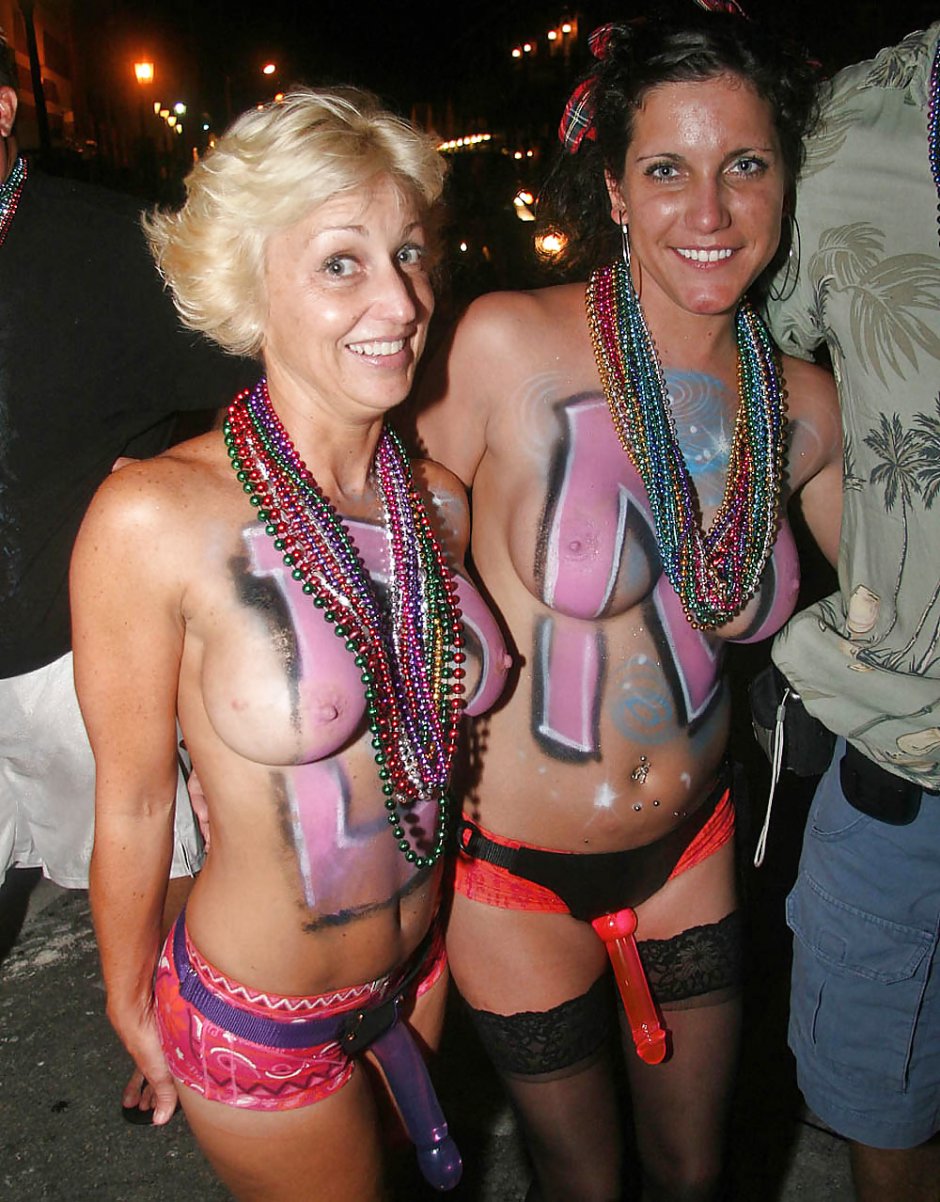 Naked women for fantasy fest