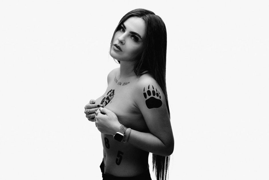 Sonya Svyatkovskaya naked