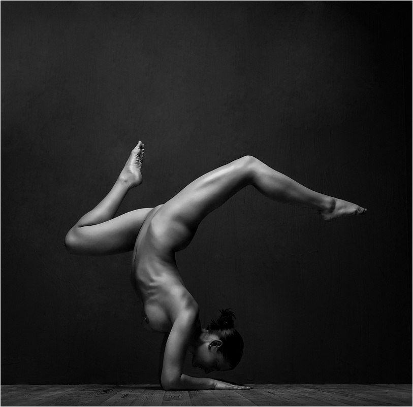 Women's erotic dances