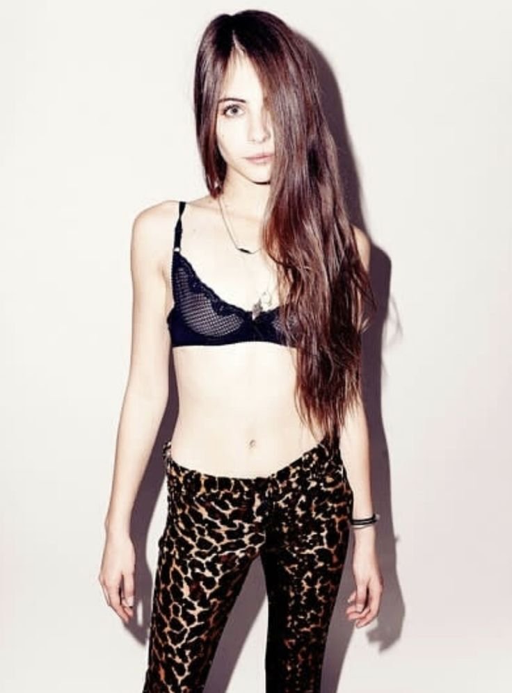 Willa Holland Plump Homemade