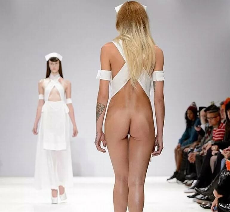 Many beautiful naked women