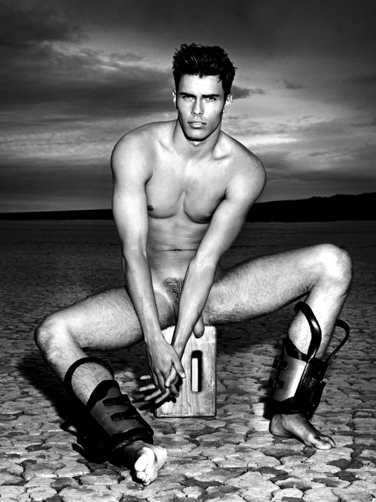 Gogay is frankly and erotic