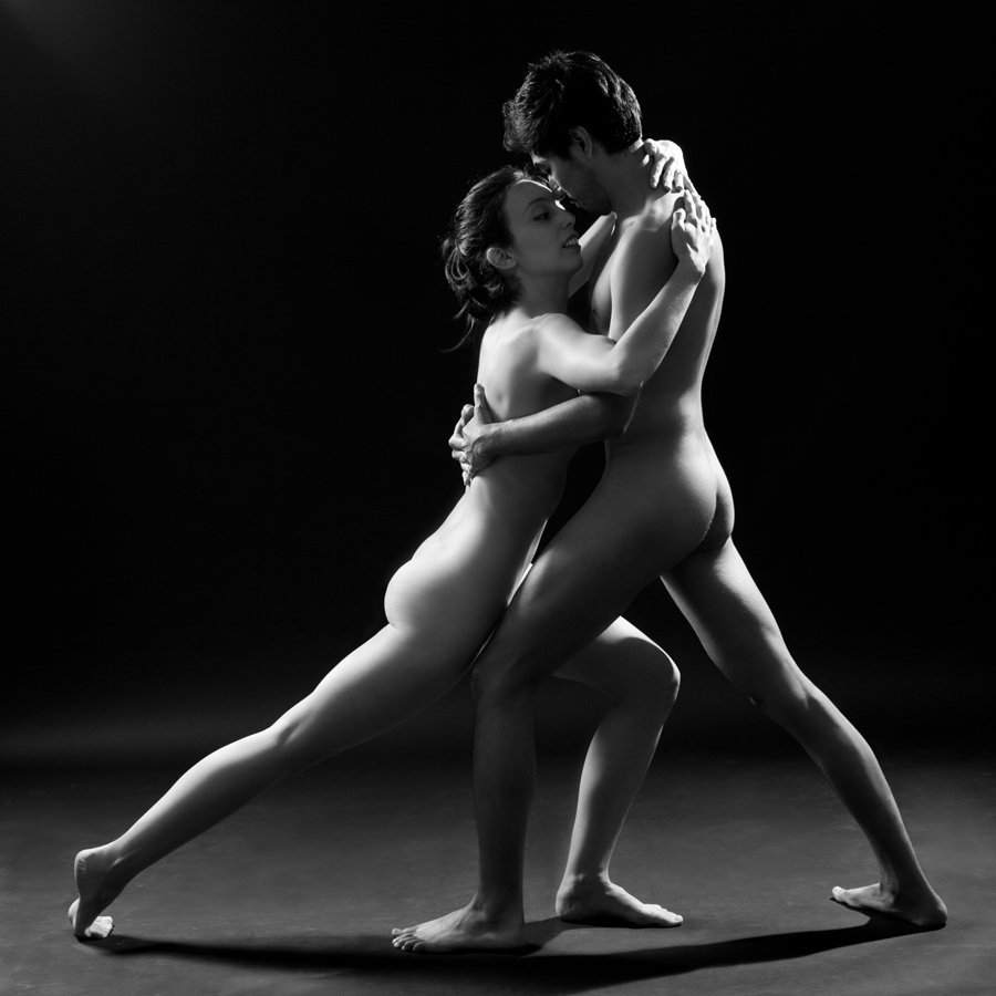 Photos of the artists of the naked ballet