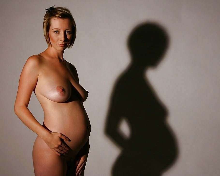 Christie Pregnant Naked Pregnant