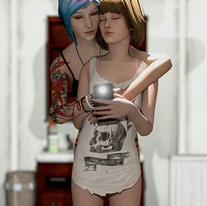 Life is Strange in a swimsuit