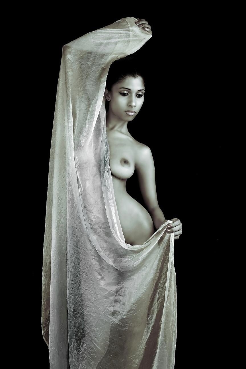 Pakistani naked women