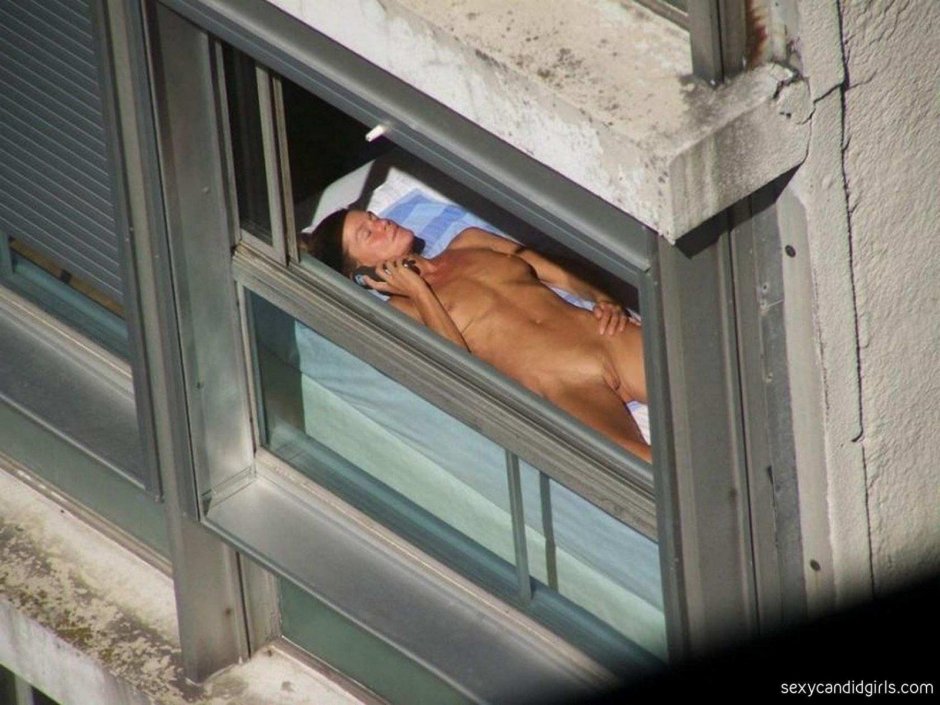 Girls on the balcony peeped