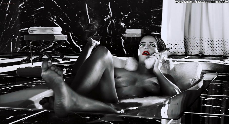 Eva Green City of Sins 2 in the pool