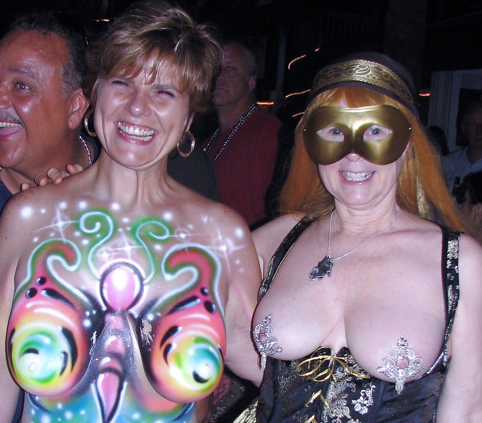 Lady Gina Barbara Eva Fantasy Fest Milf
