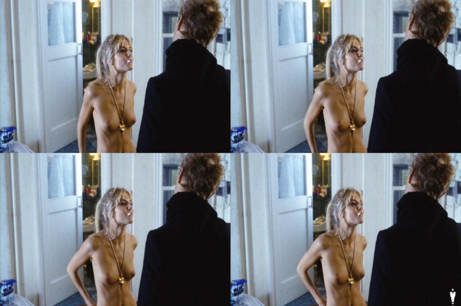 Sienna Miller +18 Erotic