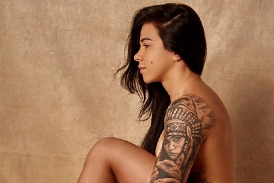 Girl Fighter UFC Brunette with a snake tattoo
