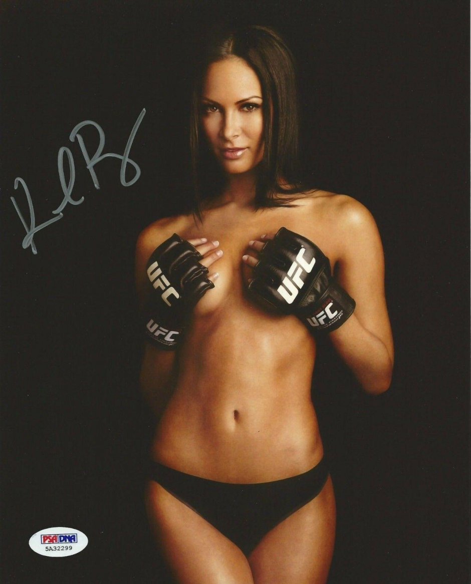 Naked women MMA fighters
