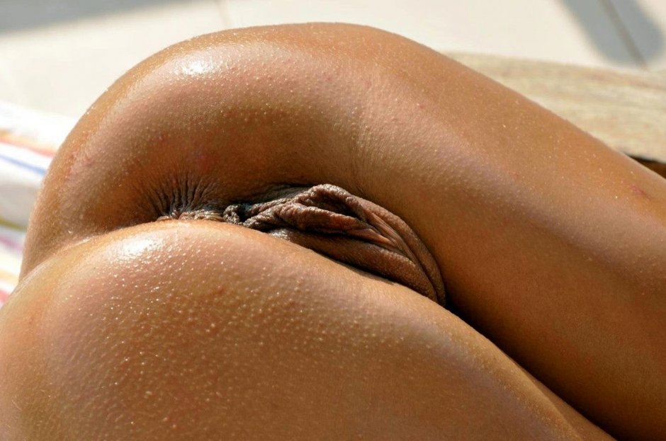 Close -up naked butt