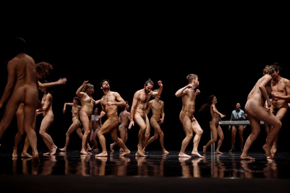 Modern dances are naked