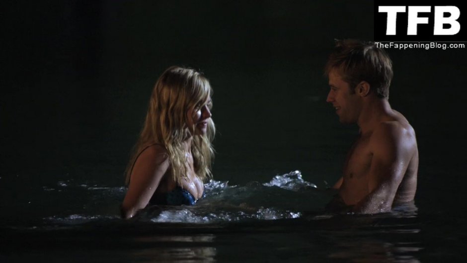 Britt Robertson Naked in films