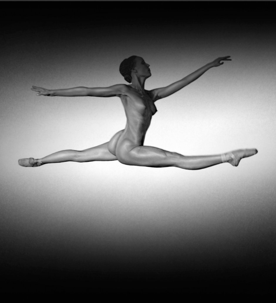 Japanese ballet in the style of nude