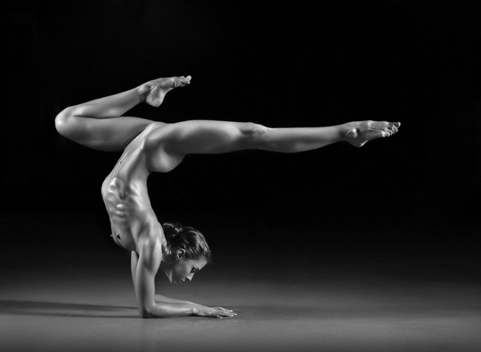 The most beautiful naked gymnasts