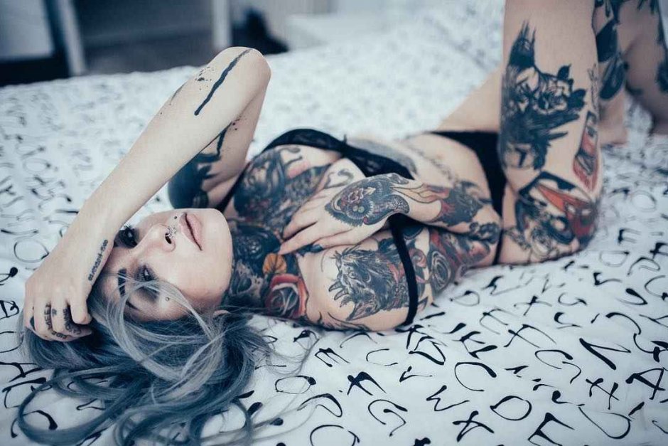 Suicide tattoo model