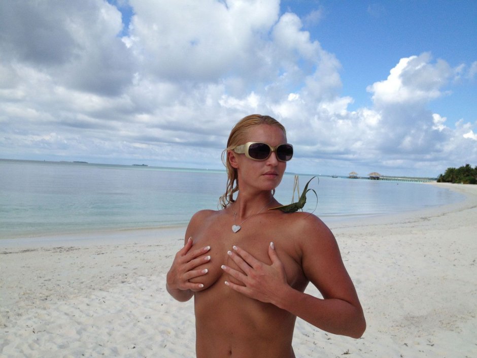 Naked twine Anastasia Volochkova