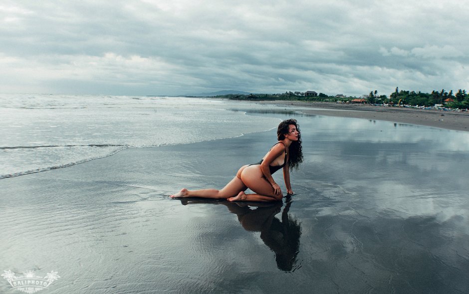 Girls in swimsuits at sea private
