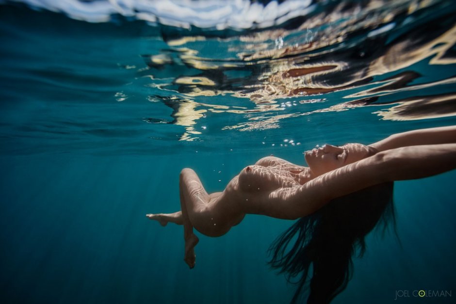 Elena Kravtsova swing naked