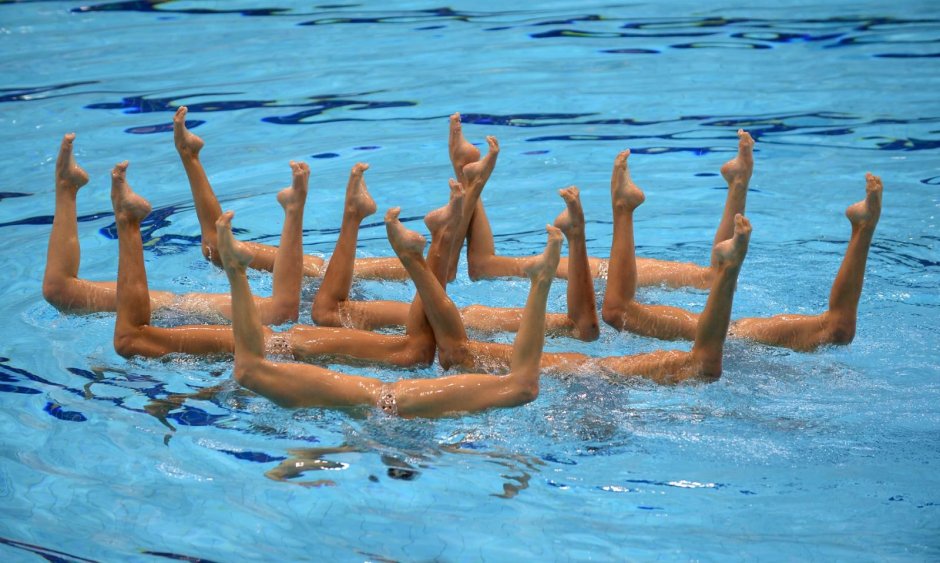 Synchronized swimming swimmer