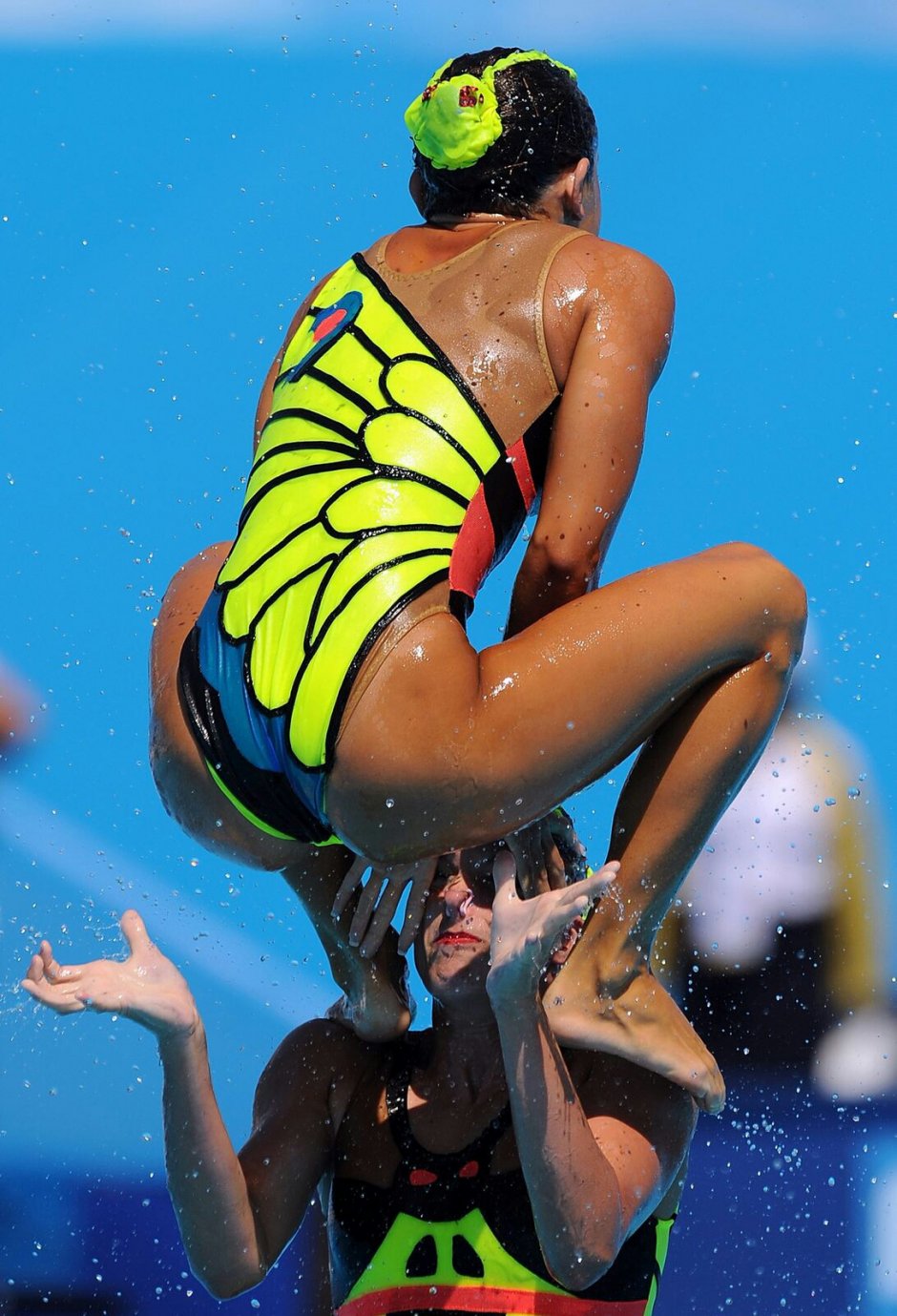 Estella Warren Synchronized Swimming