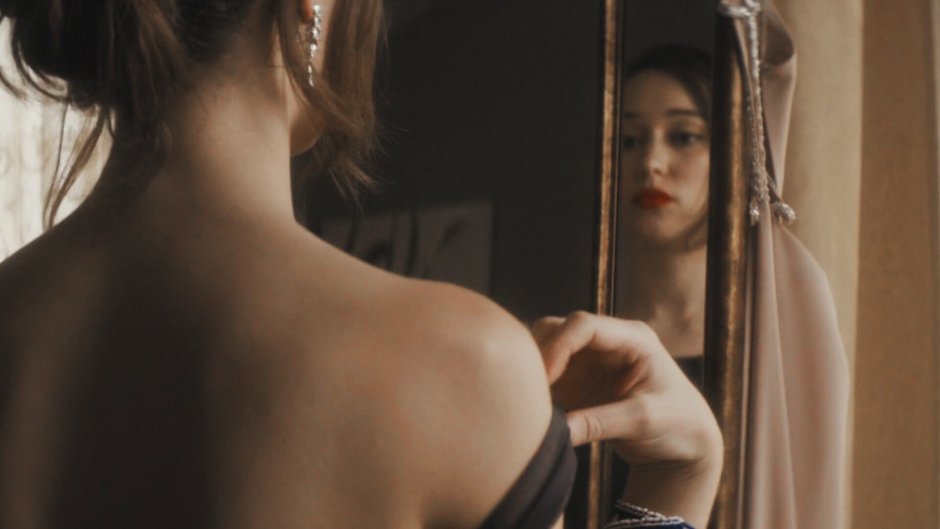 Alicia Clark Naked photos