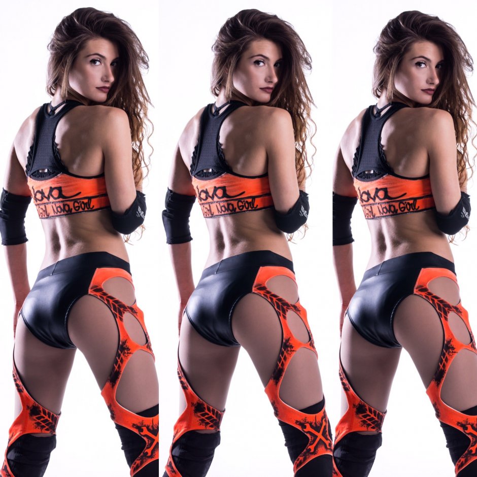 KELLEE Moran figure