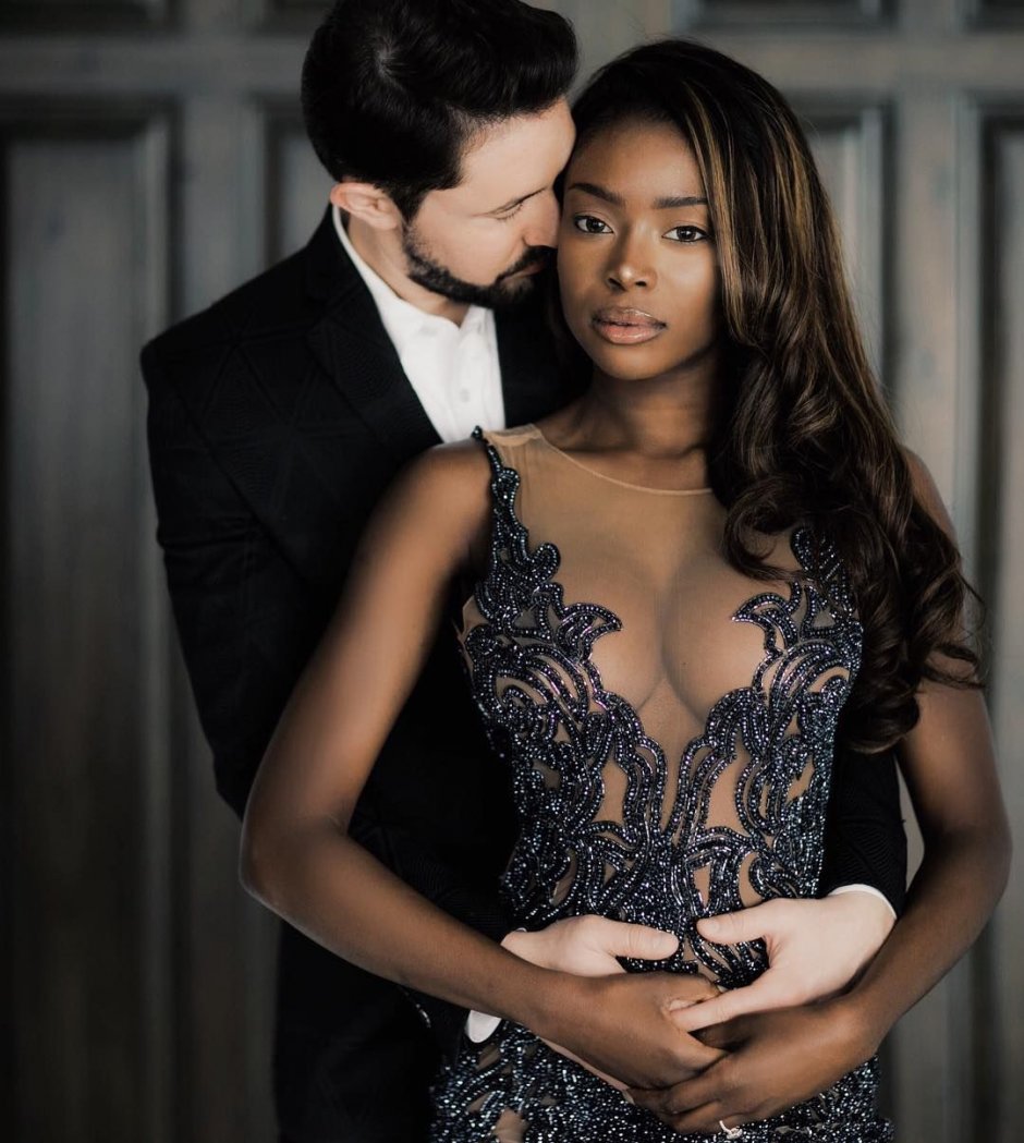 Darone couple