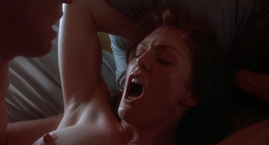 Actress Julianna Moore Nude