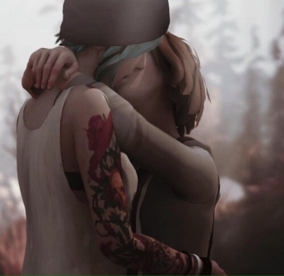 Life IS Strand Max and Chloe Kiss