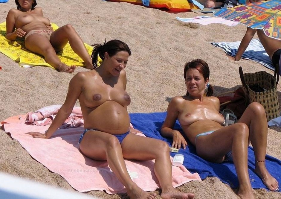 Naked pregnant wives on the beach