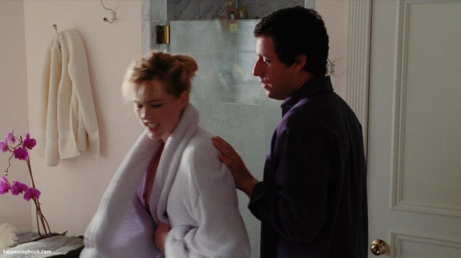 Bad Boys (1995) Theater Leoni Naked