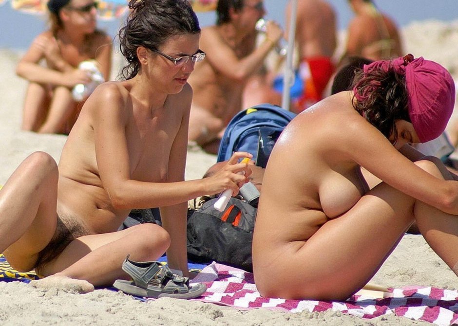 Naked on the beach peeping
